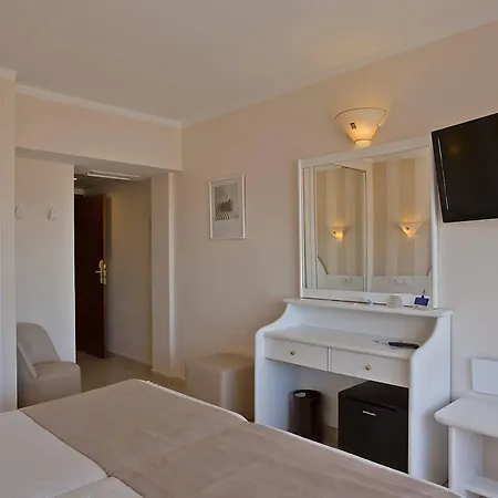 Sky Senses 4* سانتا بونسا